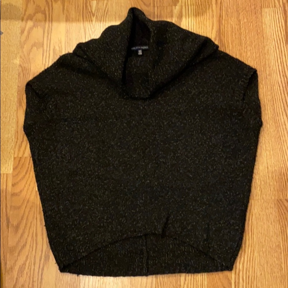 Saks Fifth Ave Marled knit vest (size XS)